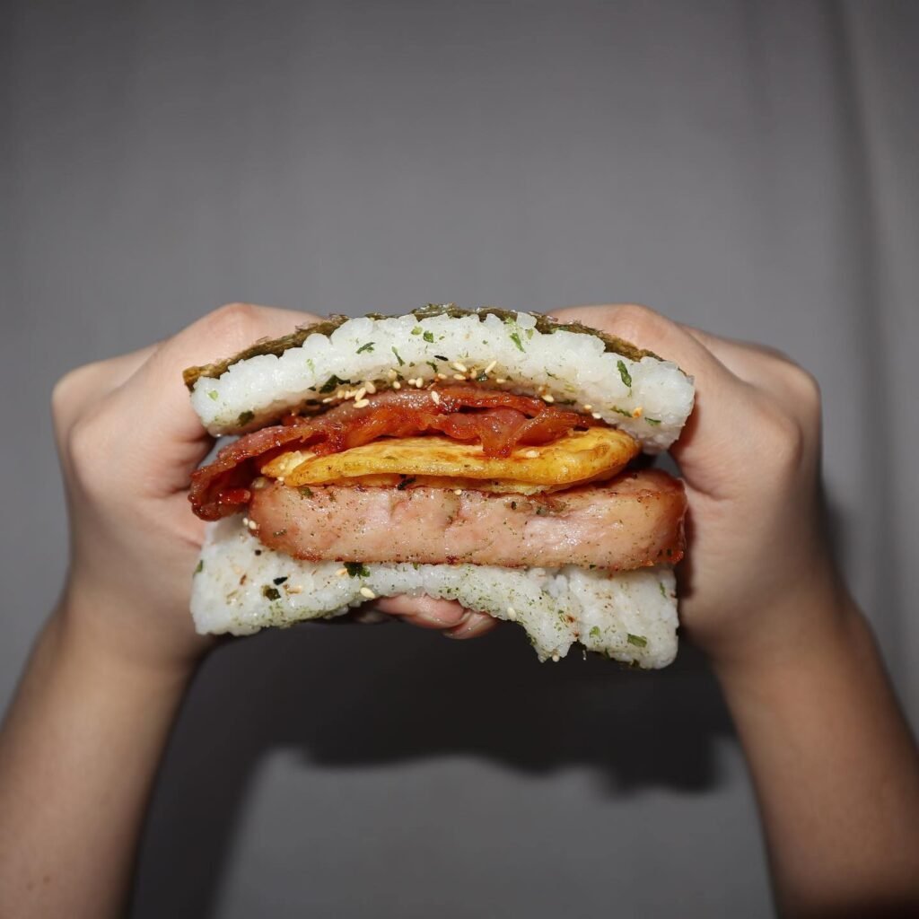 onigiri-hands